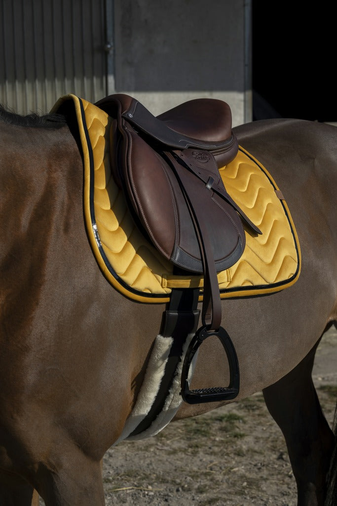 Tapis Glossy EQUITHEME jaune