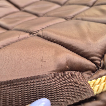 Les imparfaits : Ensemble tapis + bonnet Alexandra Ledermann chocolat et doré