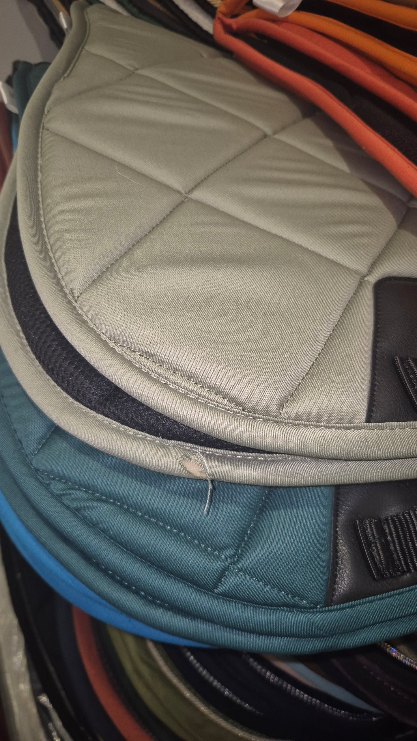 Les imparfaits : Tapis Horse Care WOW store vert laurier