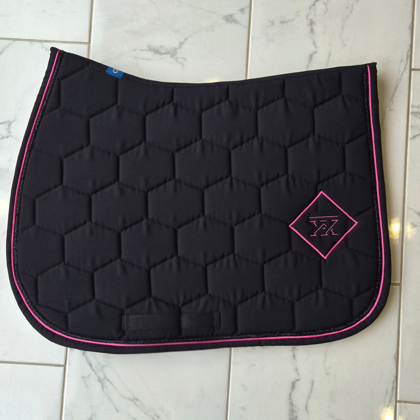 Tapis Accents OXXER noir fushia