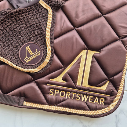 Les imparfaits : Ensemble tapis + bonnet Alexandra Ledermann chocolat et doré