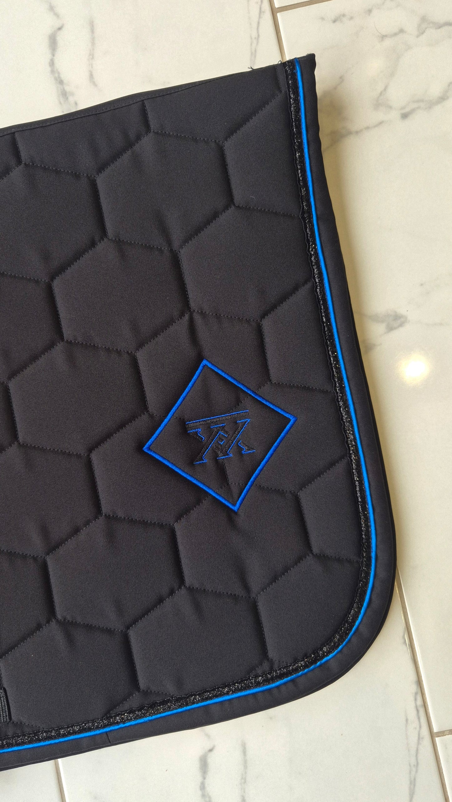 Tapis Accents OXXER noir bleu roi