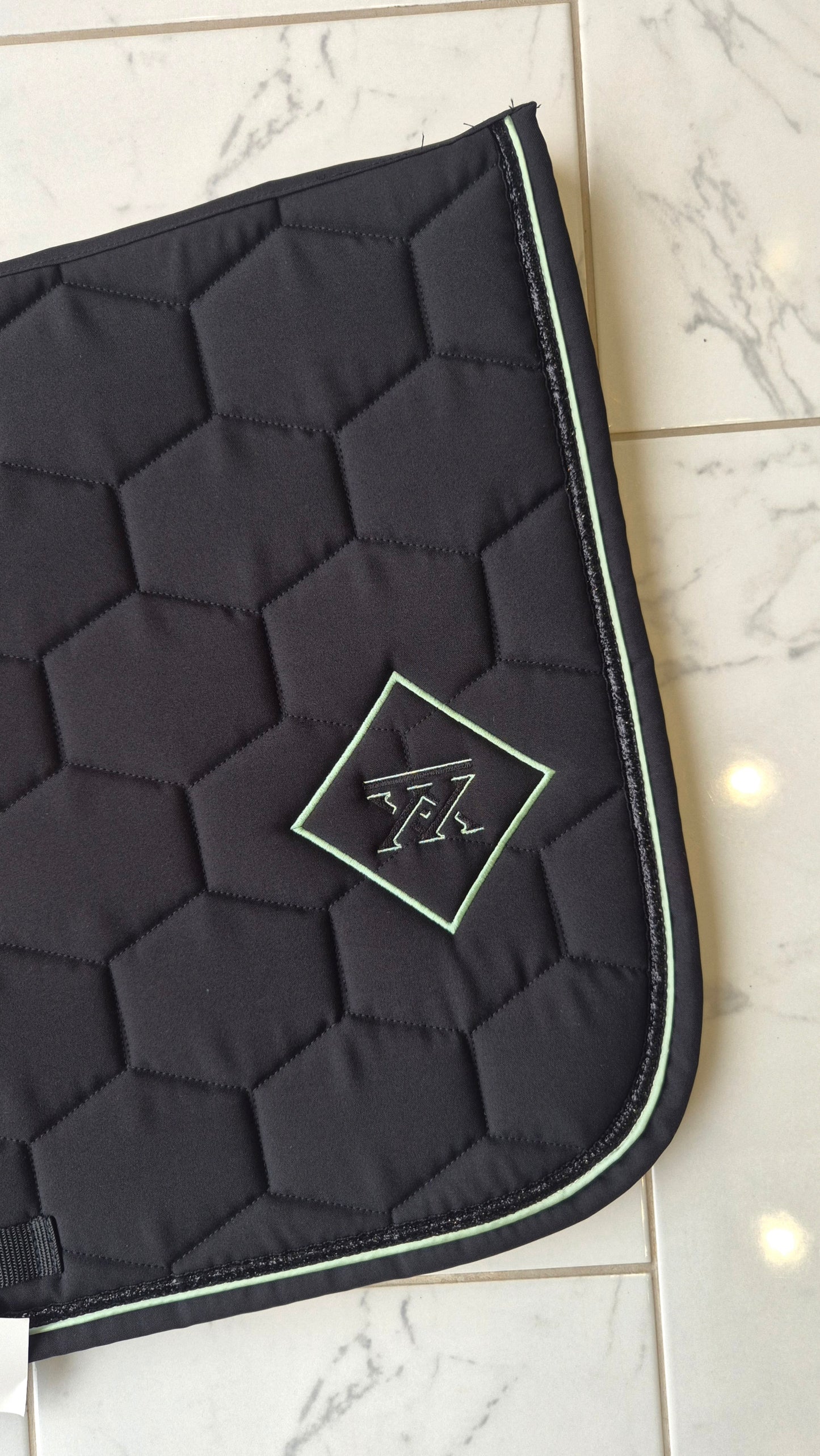 Tapis Accents OXXER noir vert clair