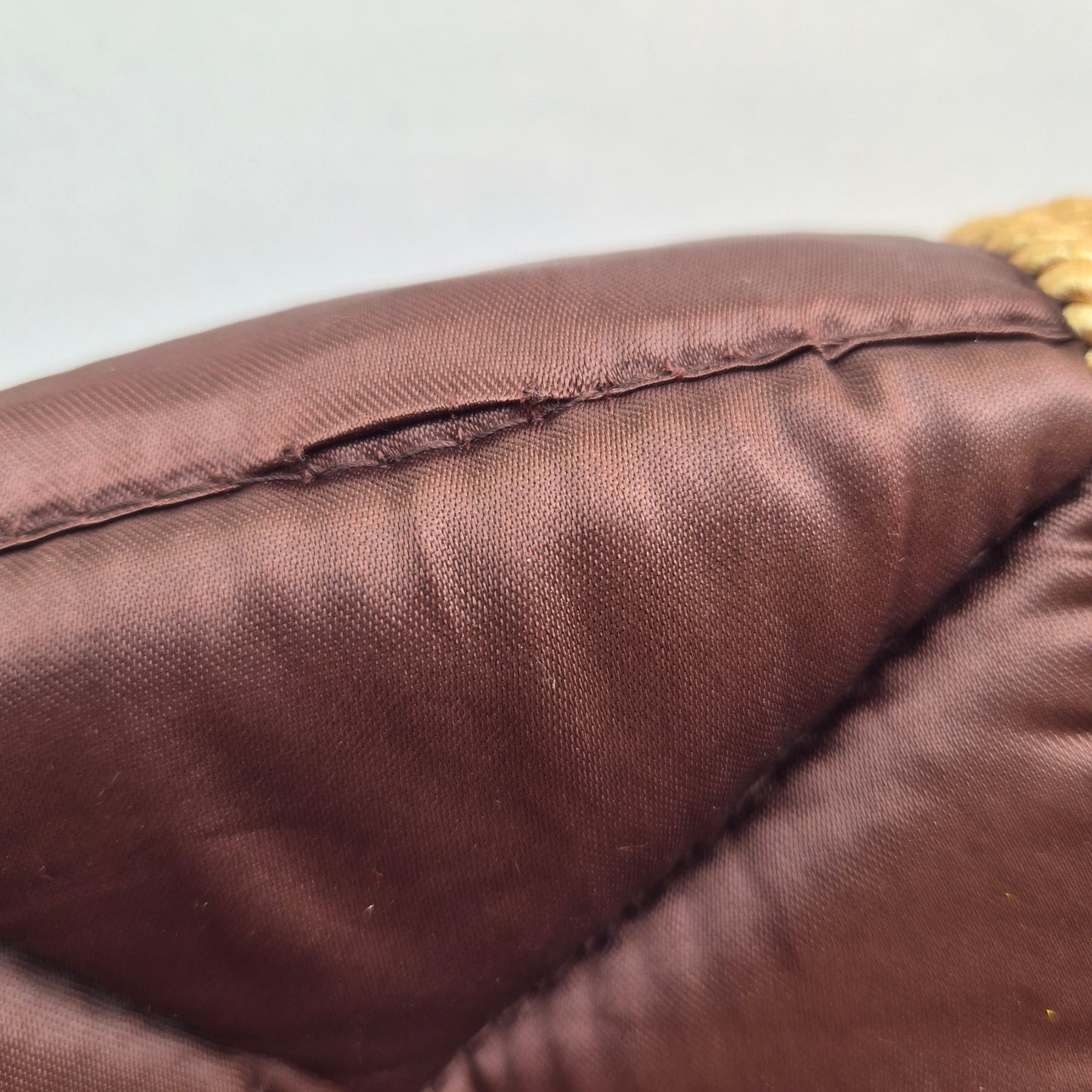 Les imparfaits : Ensemble tapis + bonnet Alexandra Ledermann chocolat et doré